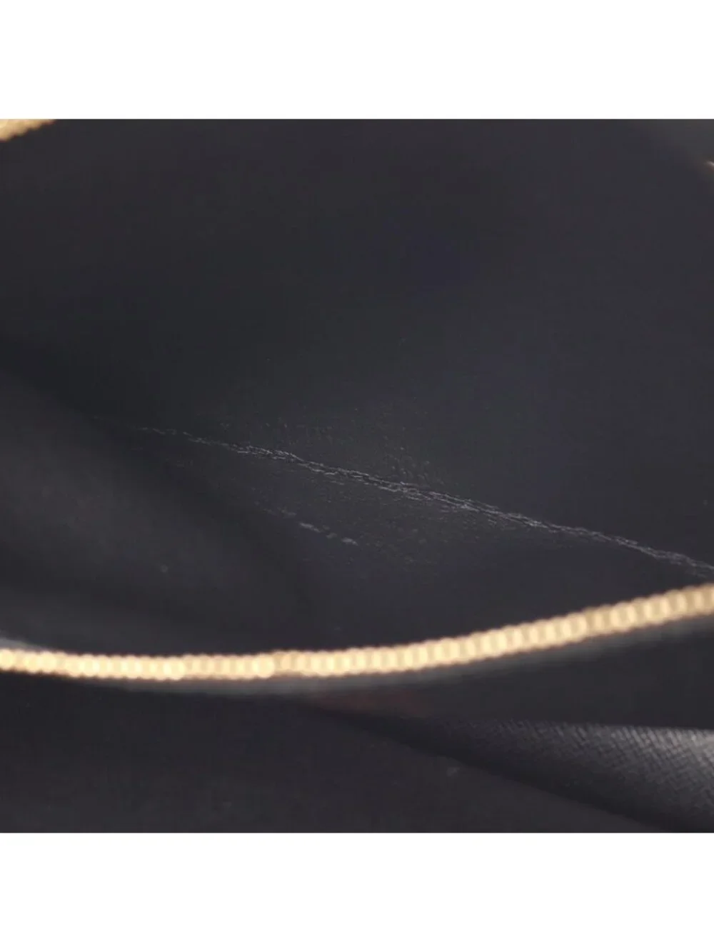 Louis Vuitton Clutch Series Dragonne Noir Leather Pochette